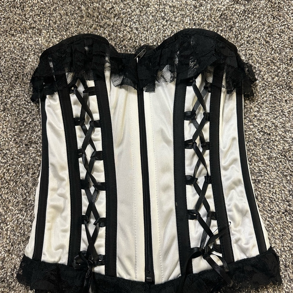 Black and White Lace-Up Corset